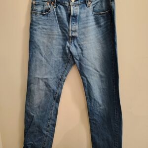 Levi's Men's Faded Blue Straight Jeans